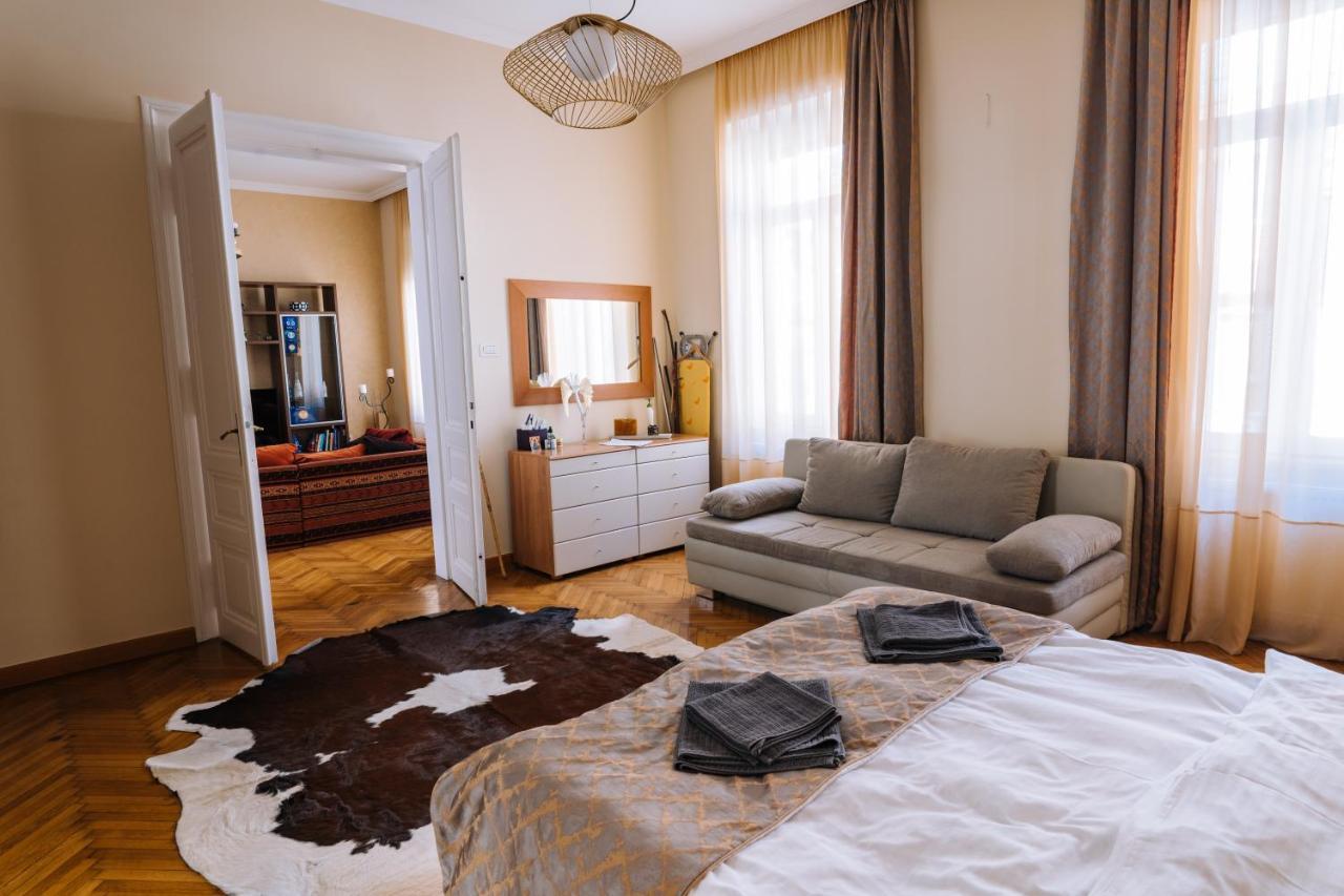 The Home Temesvár Kültér fotó